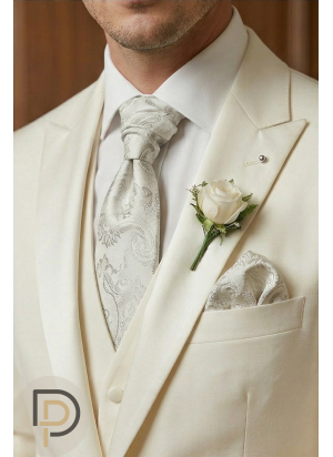 Costume mariage blanc