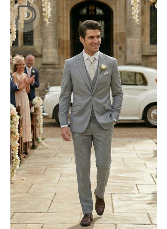 Costume gris mariage